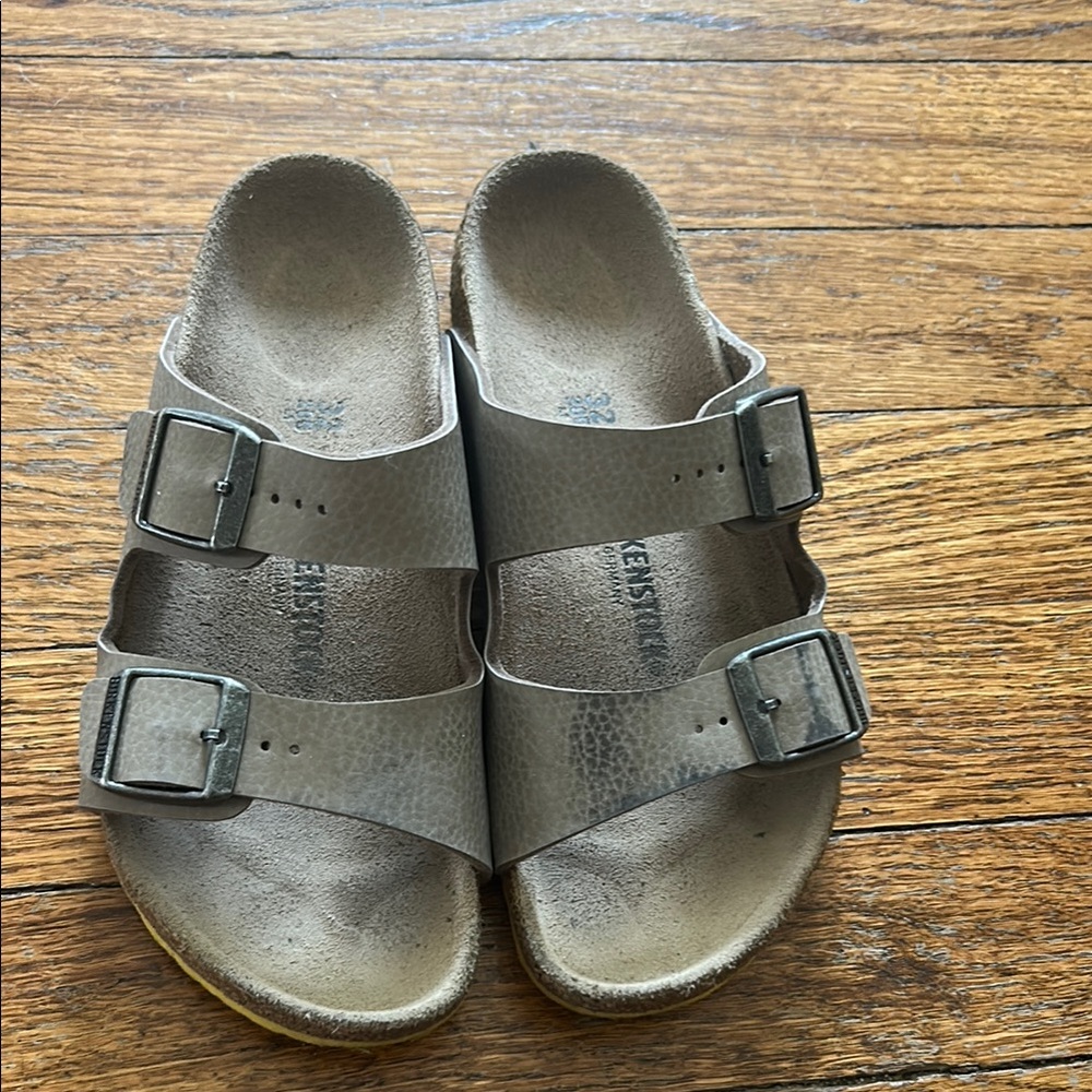 Birkenstock Kids Sandals in Gray